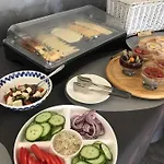 Astra Tajemniczy Ogrod Отель 2*