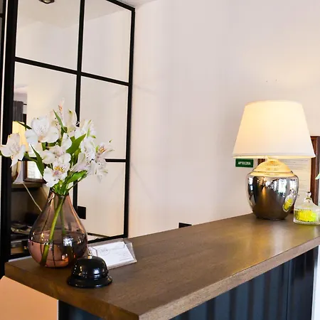 Otel Astra Tajemniczy Ogrod