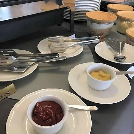 Hotel Astra Tajemniczy Ogrod Poznań