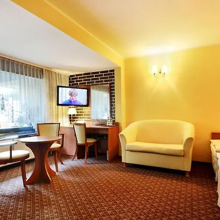 Astra Tajemniczy Ogrod Hotel Poznań